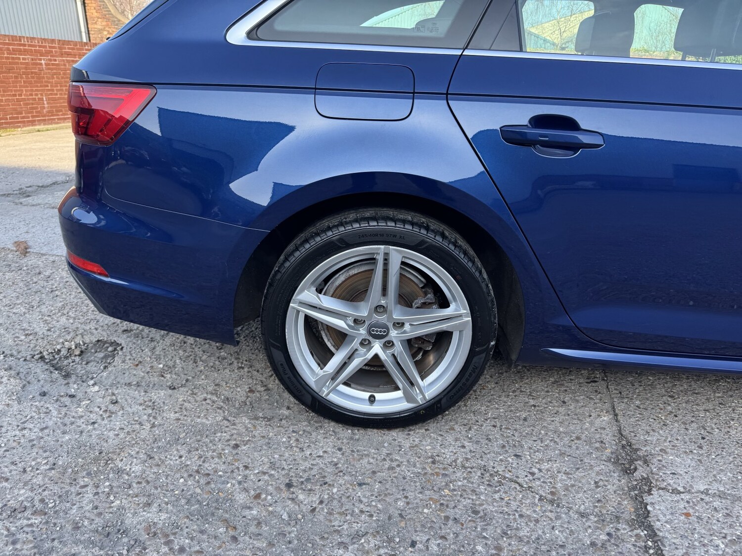 Used Audi A4 2017 for sale - 77789312: Photo 42