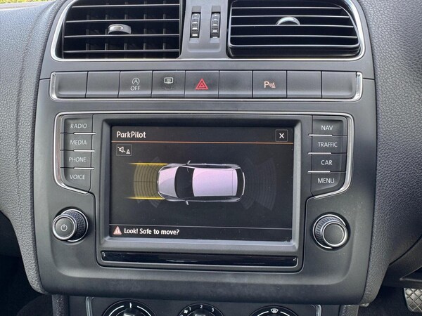 Used Volkswagen Polo 2014 for sale - 75779379: Photo 21