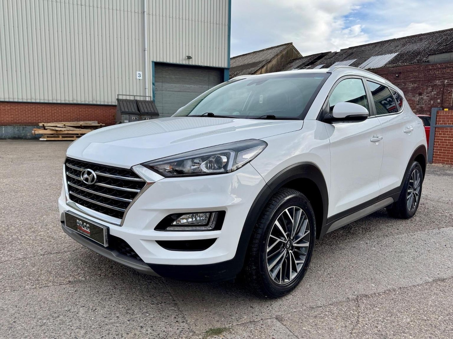 Used Hyundai TUCSON 2019 for sale - 76583320: Photo 3