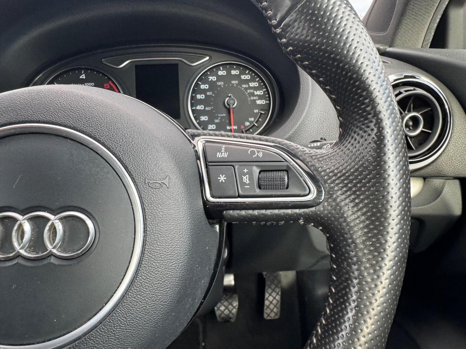 Used Audi A3 2012 for sale - 76583316: Photo 18