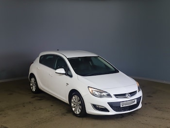 Used Vauxhall Astra 2015 for sale - 78300432: Photo