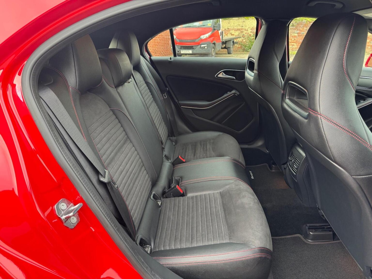 Used Mercedes-Benz A-Class 2018 for sale - 76583289: Photo 10