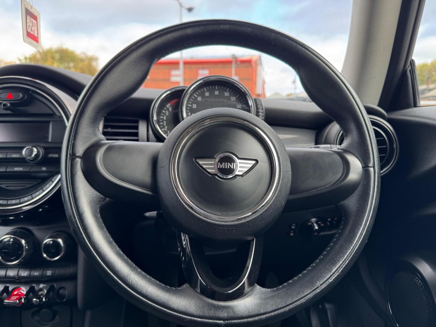 Used MINI Hatch 2015 for sale - 76374179: Photo 15