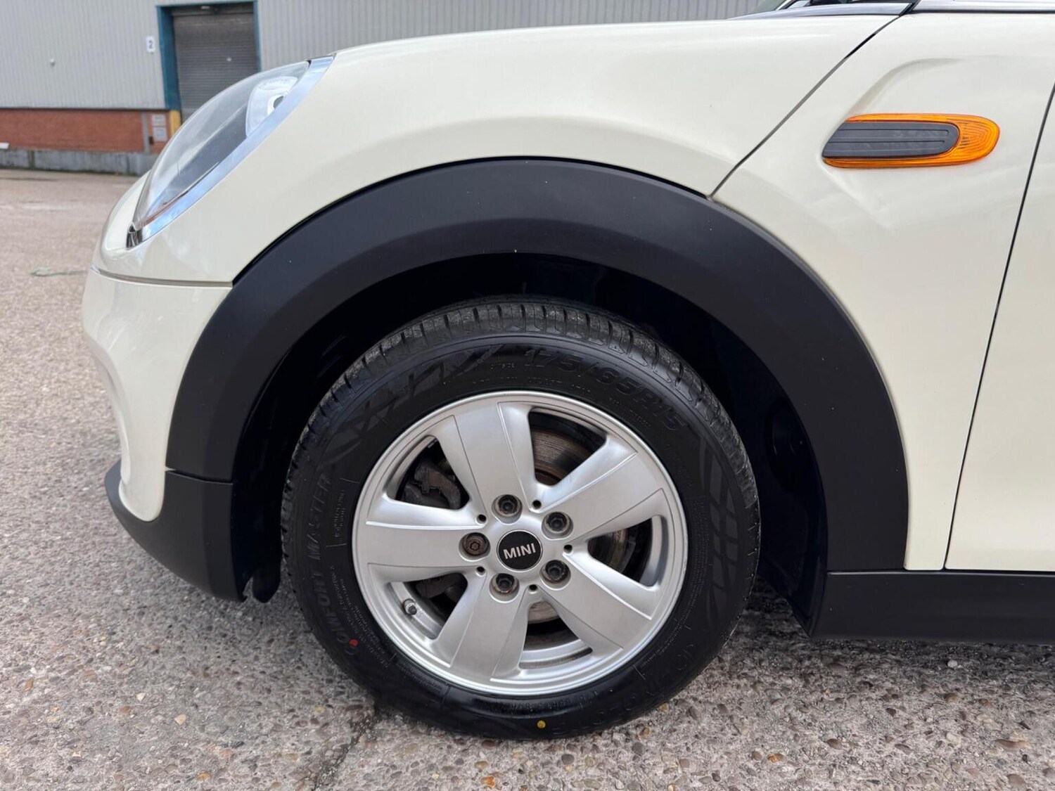 Used MINI Hatch 2015 for sale - 76374179: Photo 34