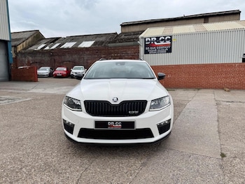 Used Skoda Octavia 2014 for sale - 75541839: Photo