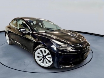 Tesla - Model 3