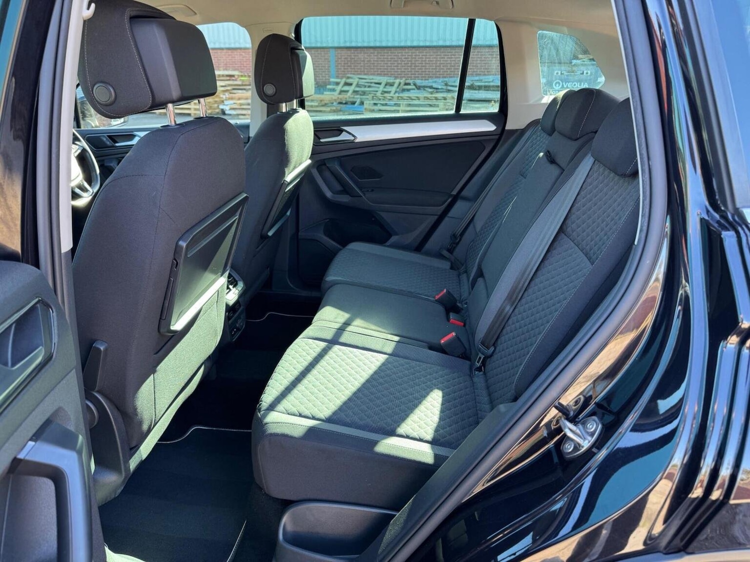 Used Volkswagen Tiguan 2018 for sale - 75789308: Photo 14