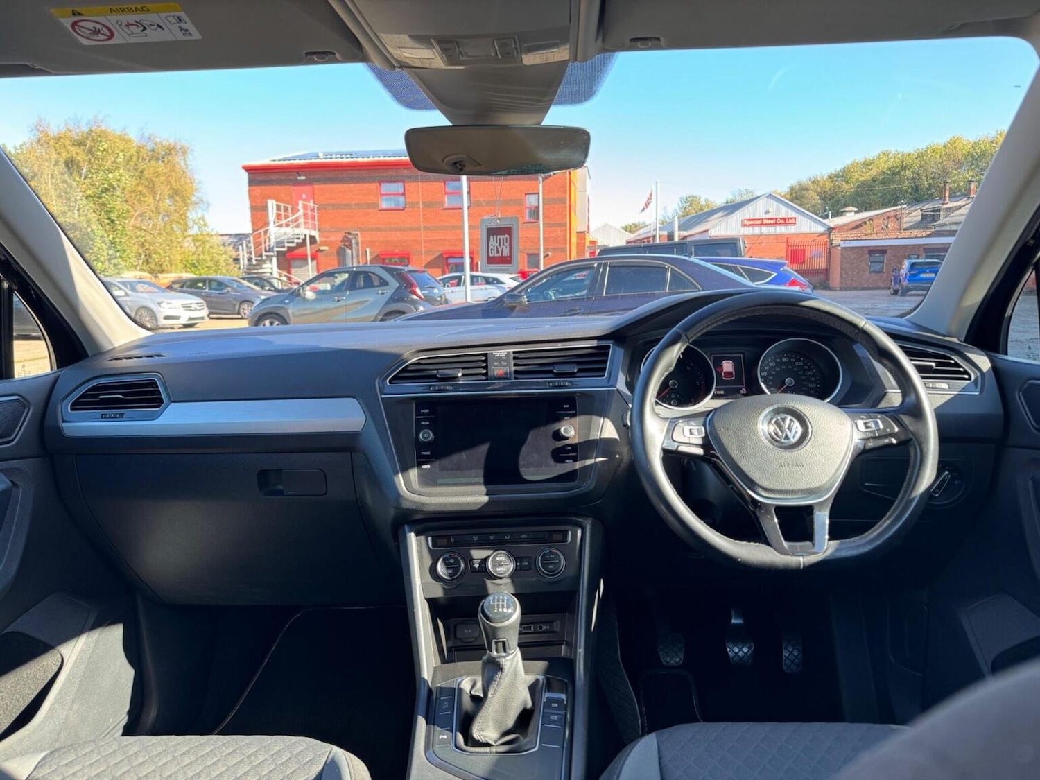 Used Volkswagen Tiguan 2018 for sale - 75789308: Photo 15