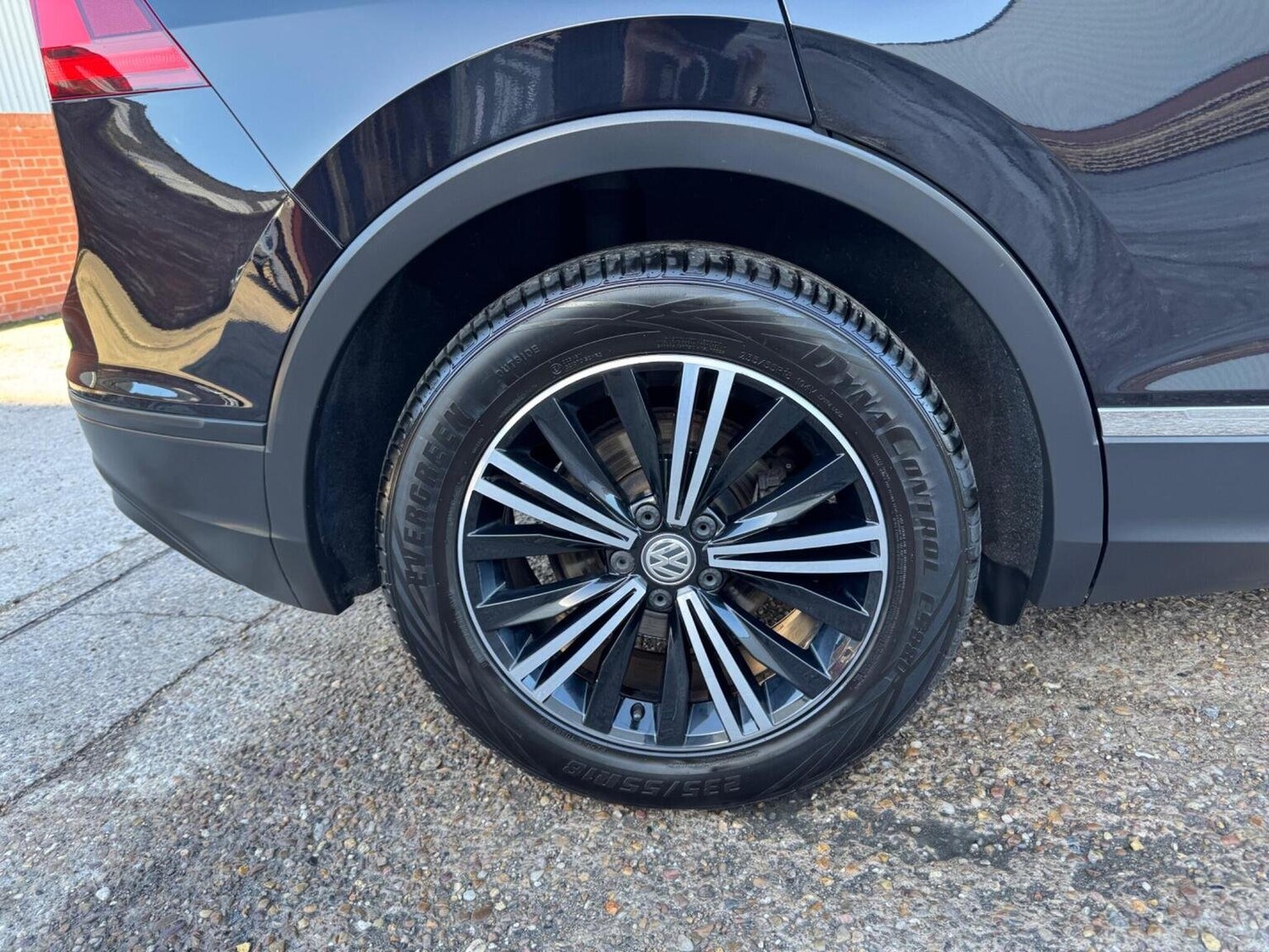 Used Volkswagen Tiguan 2018 for sale - 75789308: Photo 48