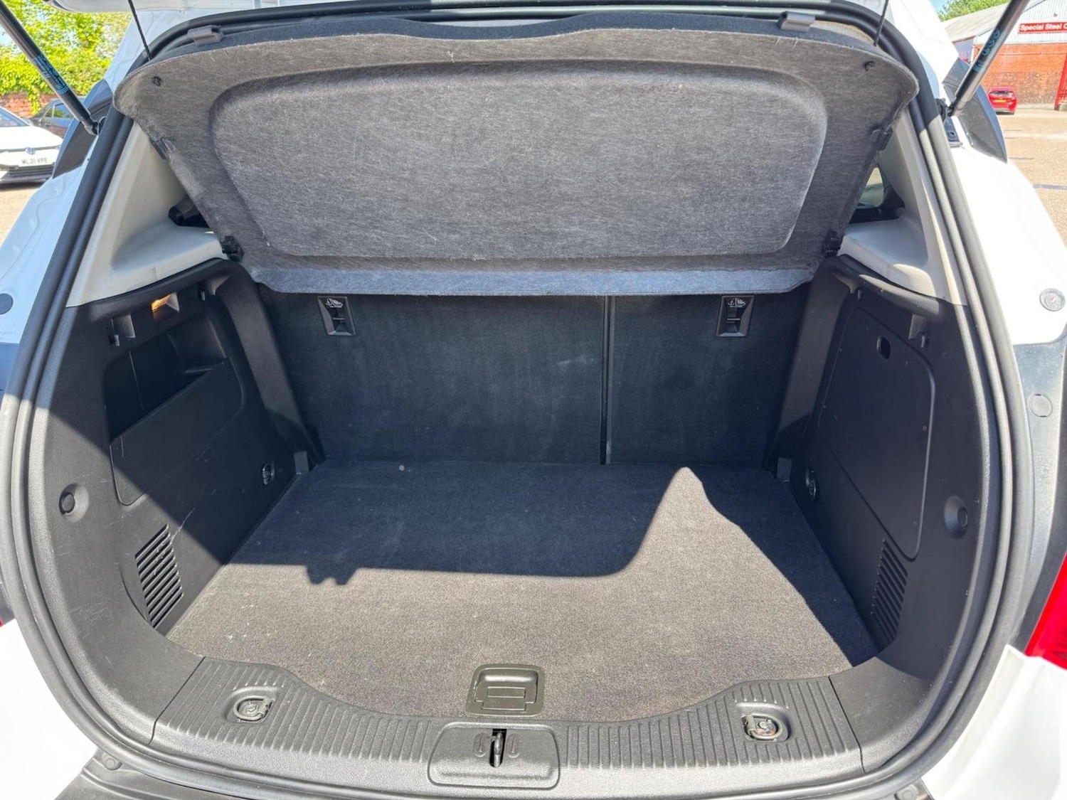 Vehicle 32