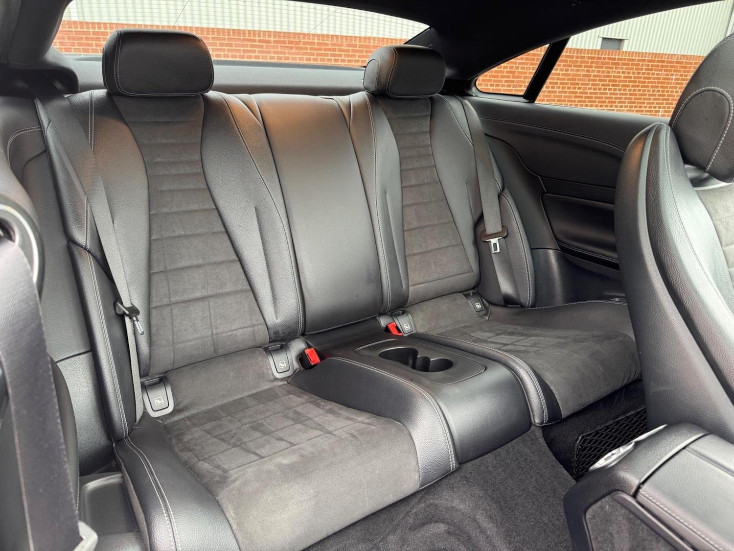 Used Mercedes-Benz E Class 2018 for sale - 76583331: Photo 11