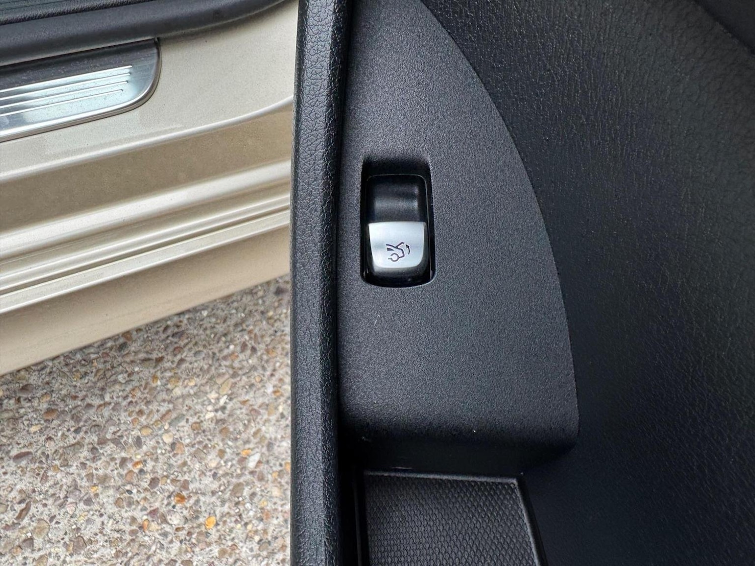 Used Mercedes-Benz E Class 2018 for sale - 76583331: Photo 37