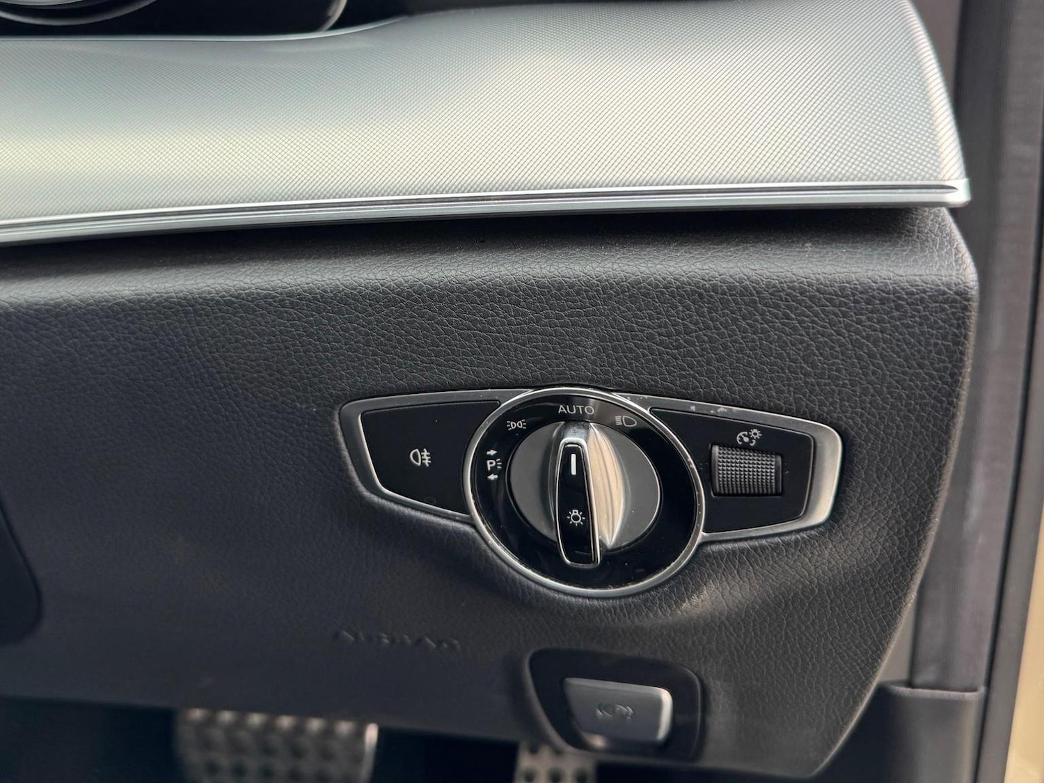 Used Mercedes-Benz E Class 2018 for sale - 76583331: Photo 38