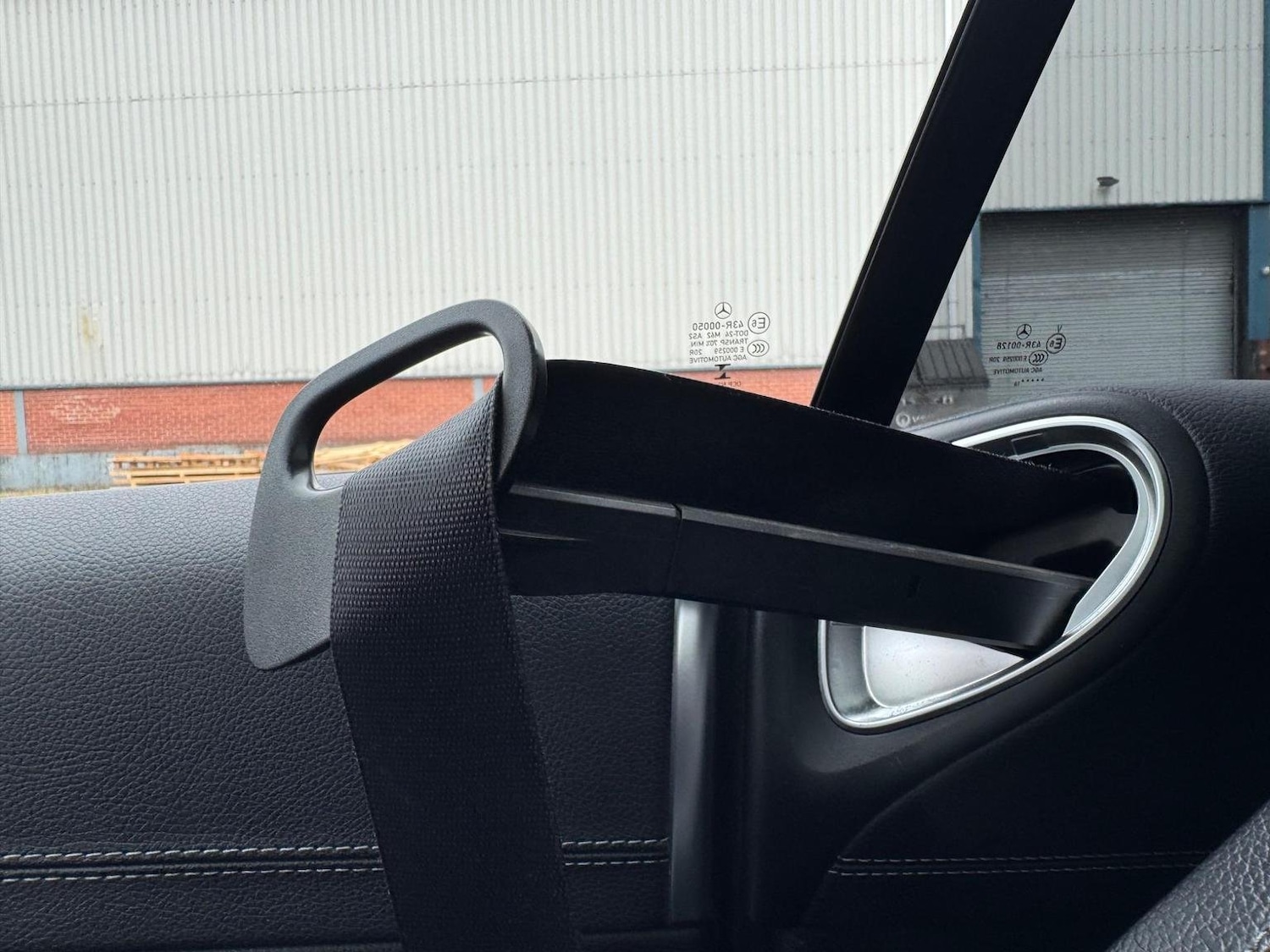 Used Mercedes-Benz E Class 2018 for sale - 76583331: Photo 40