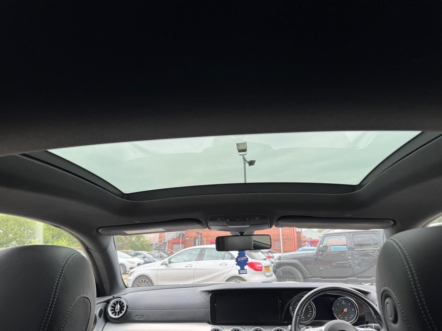 Used Mercedes-Benz E Class 2018 for sale - 76583331: Photo 43