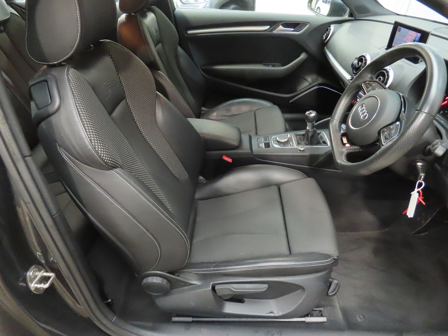 Used Audi A3 2014 for sale - 77844988: Photo 8