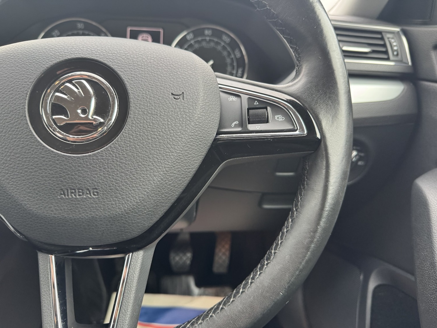 Used Skoda Superb 2017 for sale - 77220502: Photo 20