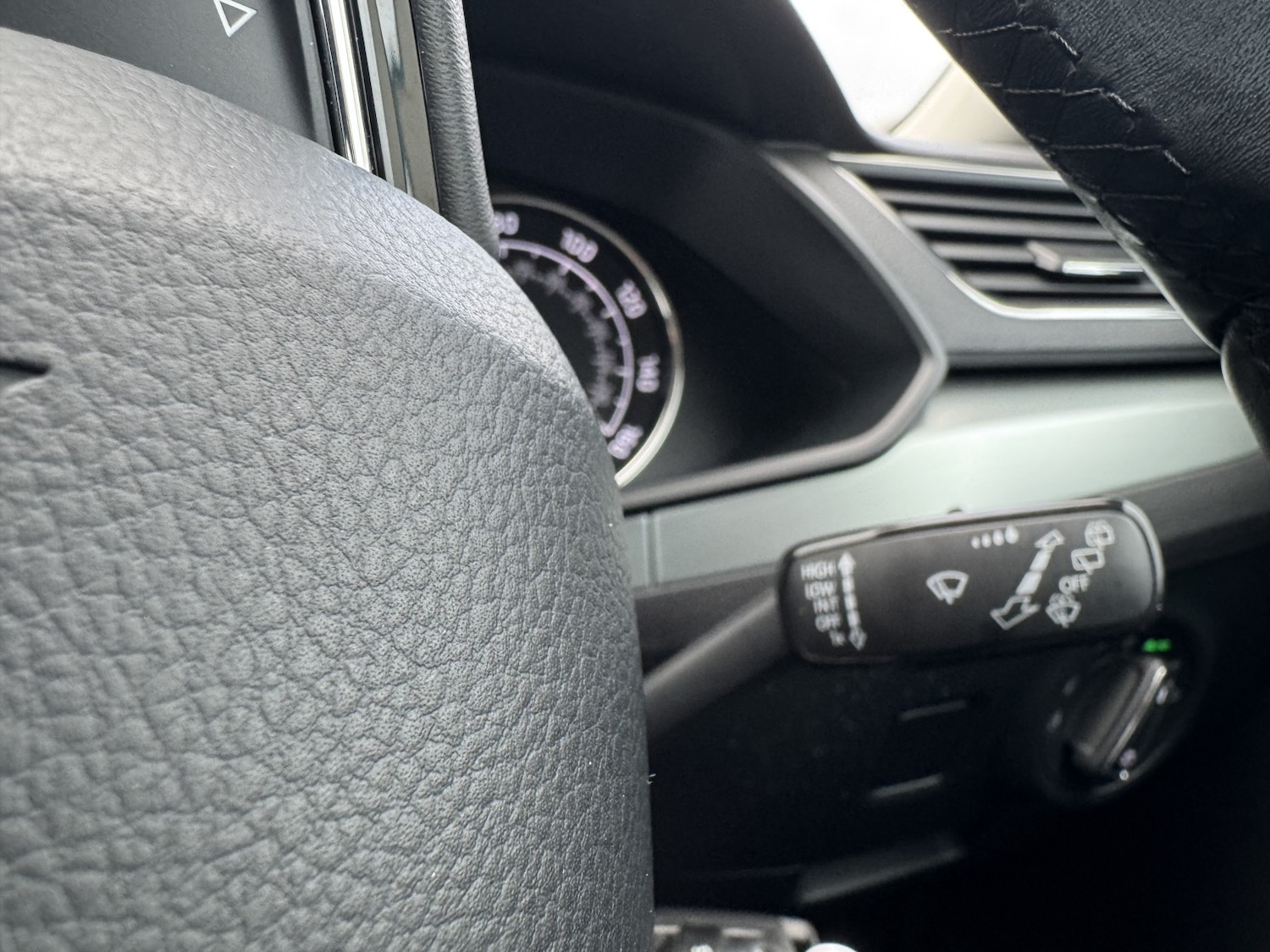 Used Skoda Superb 2017 for sale - 77220502: Photo 21