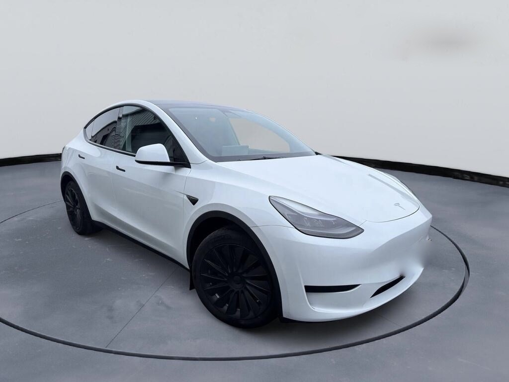 Used Tesla Model Y 2022 for sale - 77398350: Photo 1