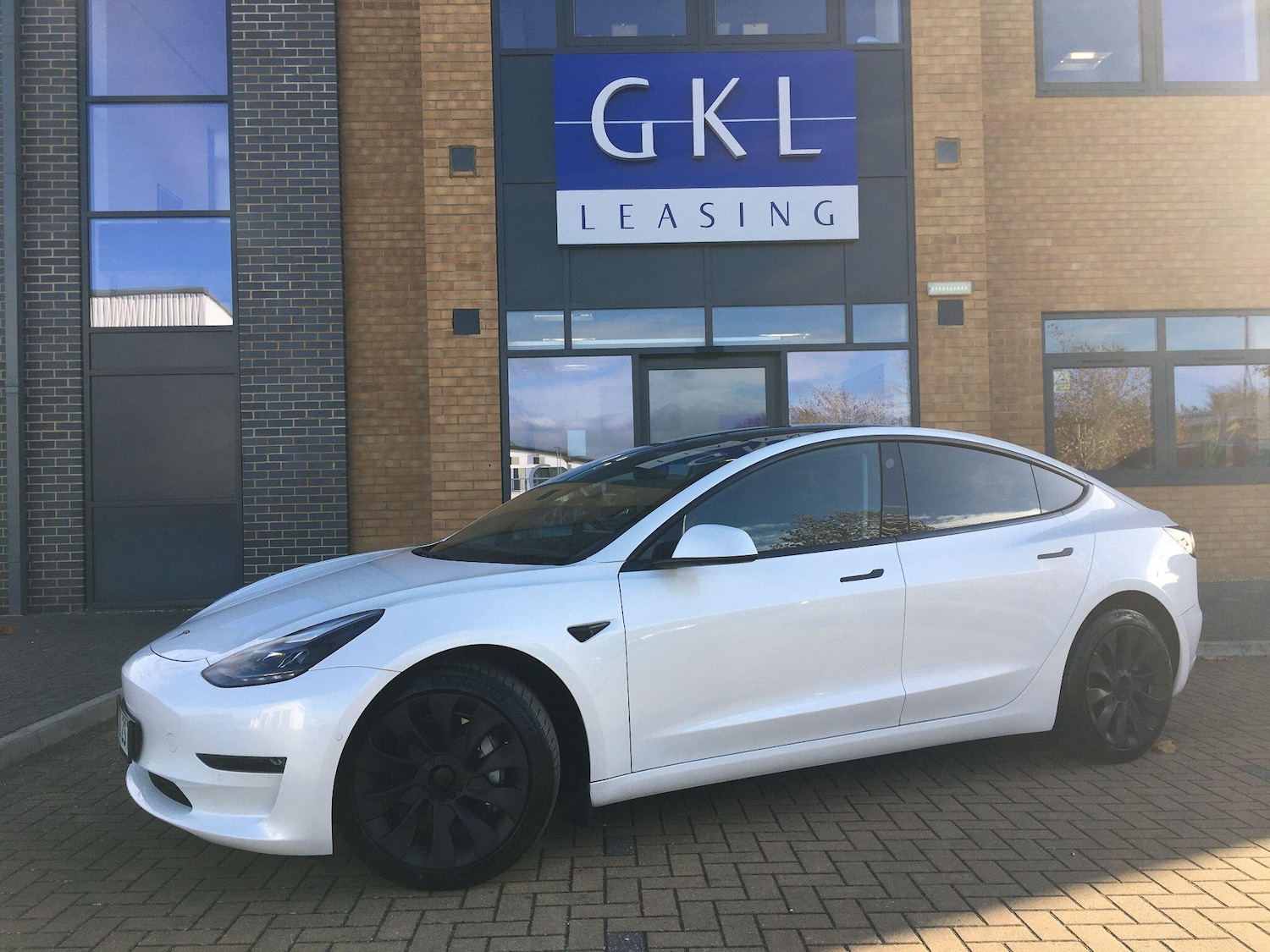 Used Tesla Model 3 2020 for sale - 76472915: Photo 1