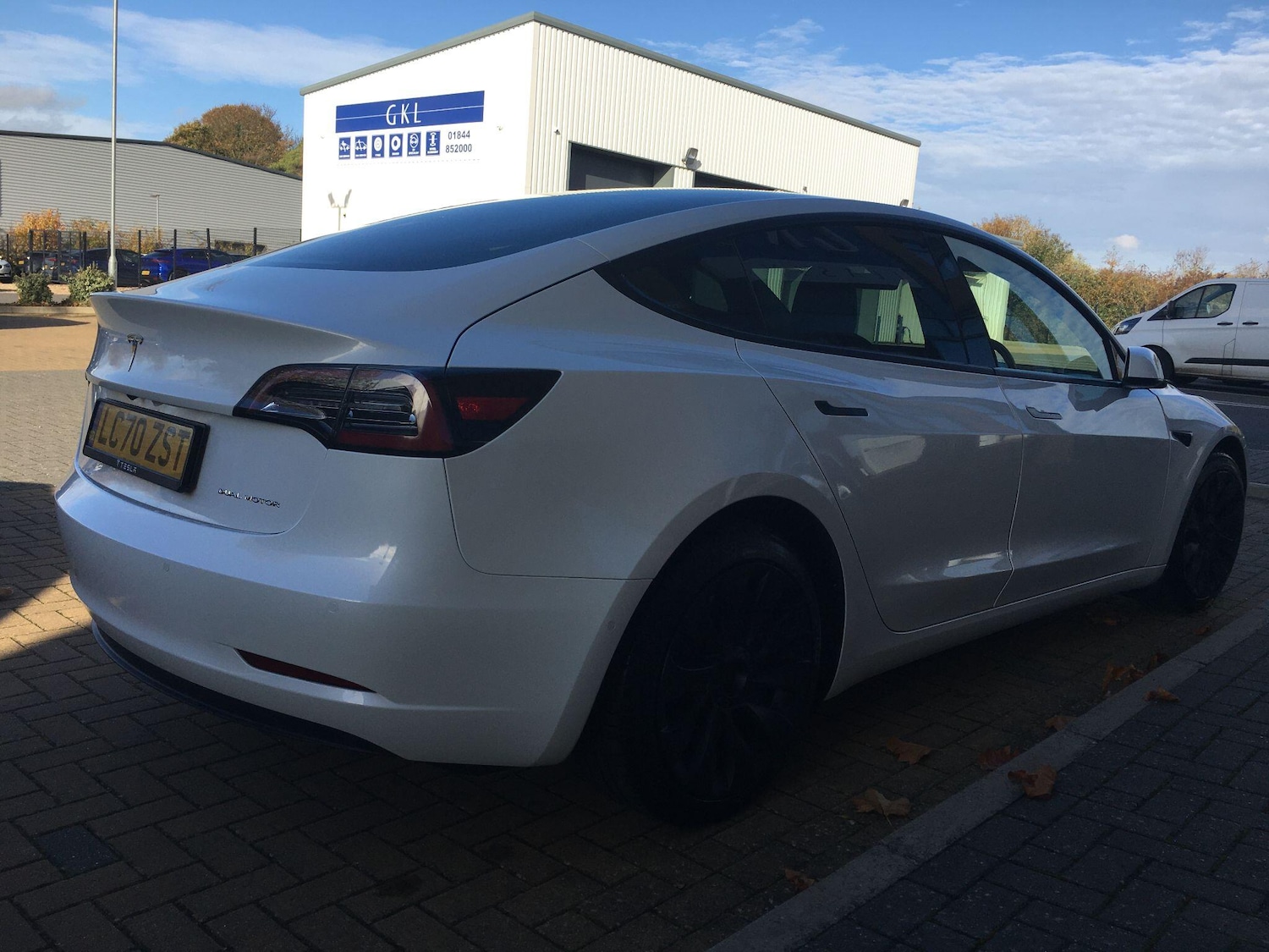 Used Tesla Model 3 2020 for sale - 76472915: Photo 10