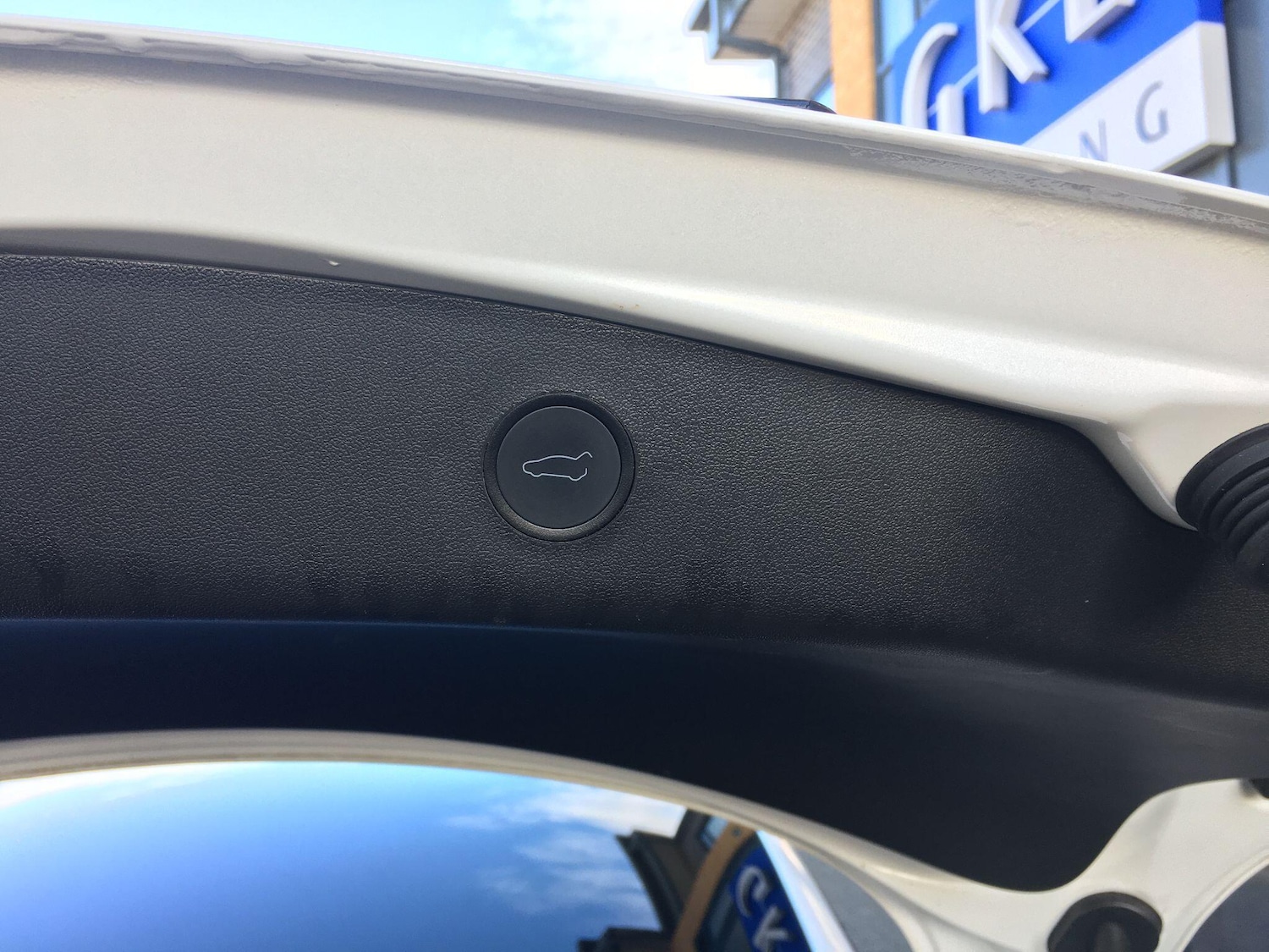 Used Tesla Model 3 2020 for sale - 76472915: Photo 31