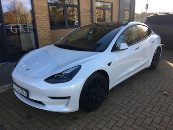 Used Tesla Model 3 2020 for sale - 76472915: Photo
