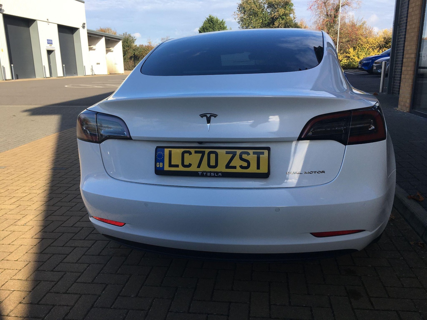 Used Tesla Model 3 2020 for sale - 76472915: Photo 8