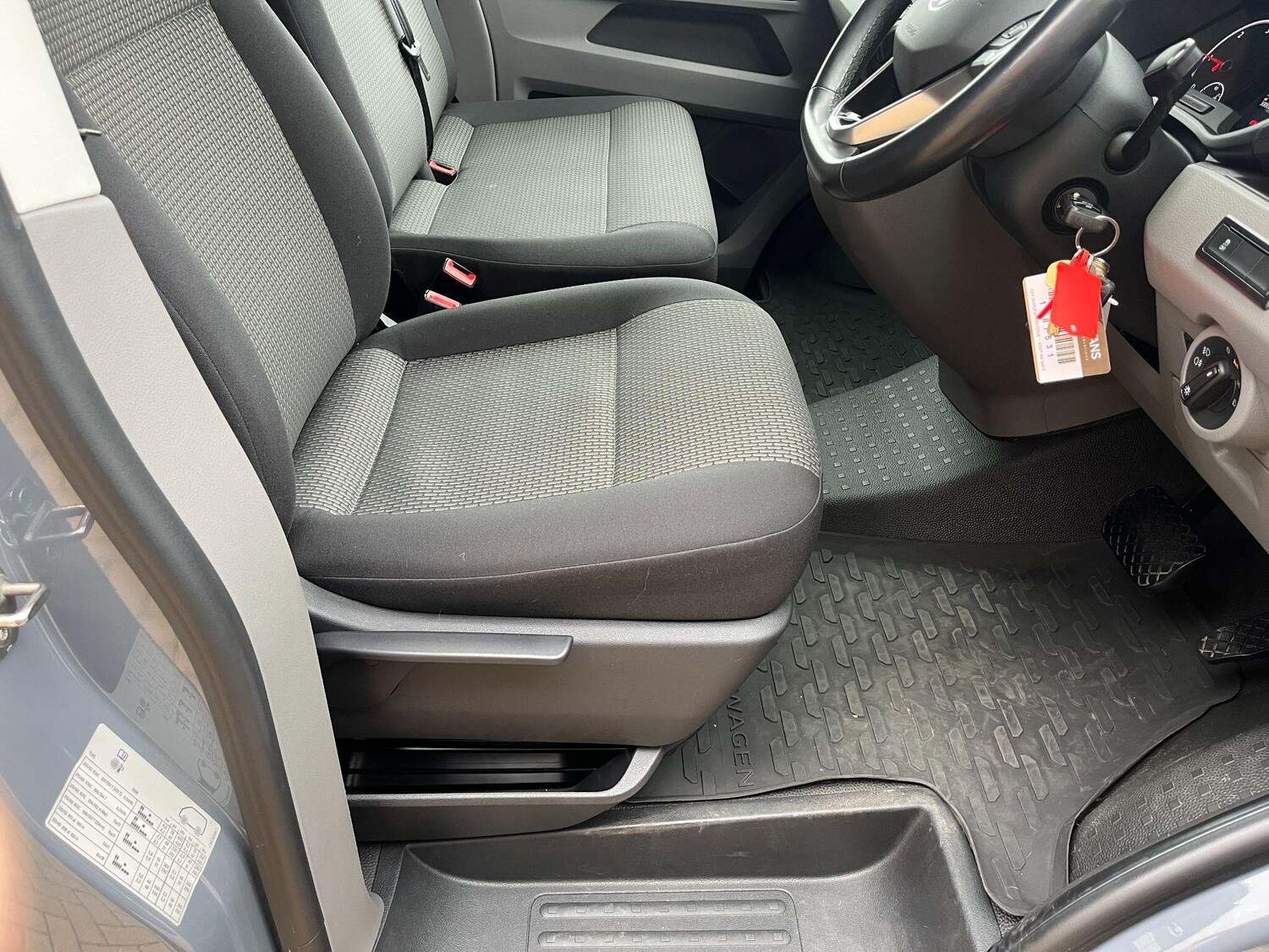 Used Volkswagen Transporter 2022 for sale - 76336068: Photo 30