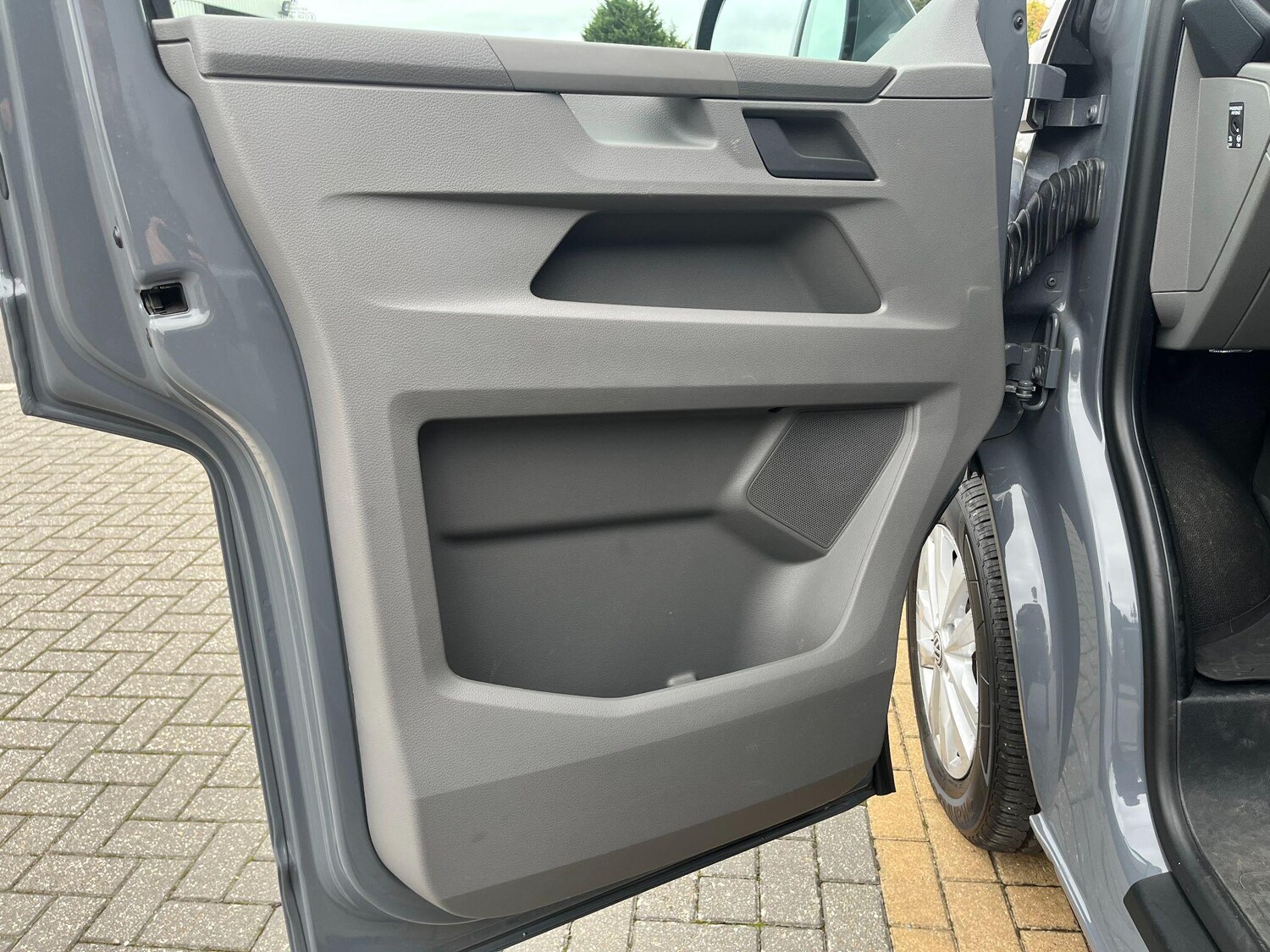 Used Volkswagen Transporter 2022 for sale - 76336068: Photo 31