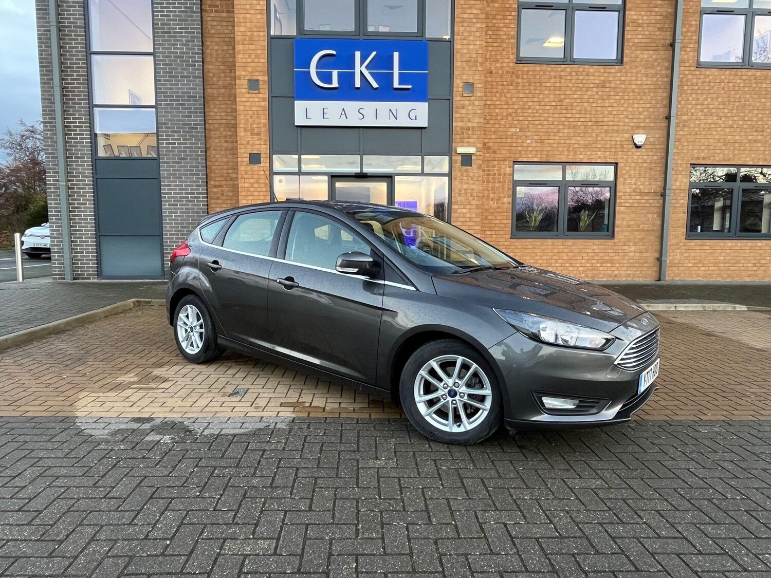 Used Ford Focus 2017 for sale - 76619873: Photo 12