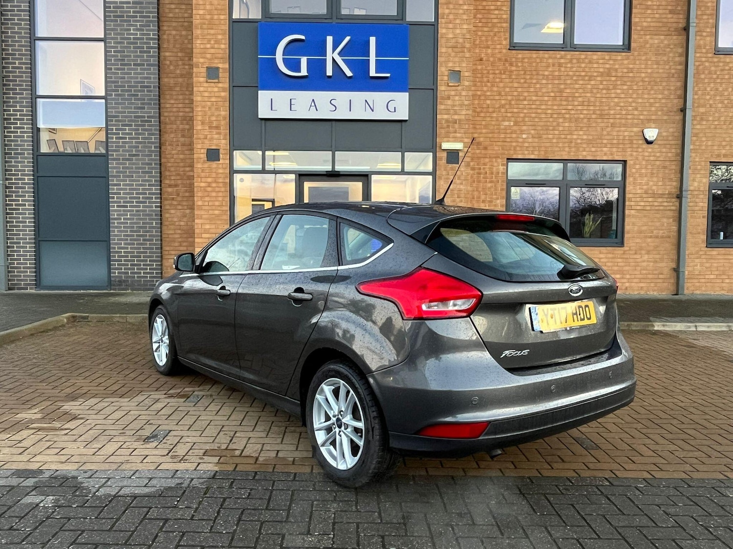 Used Ford Focus 2017 for sale - 76619873: Photo 4