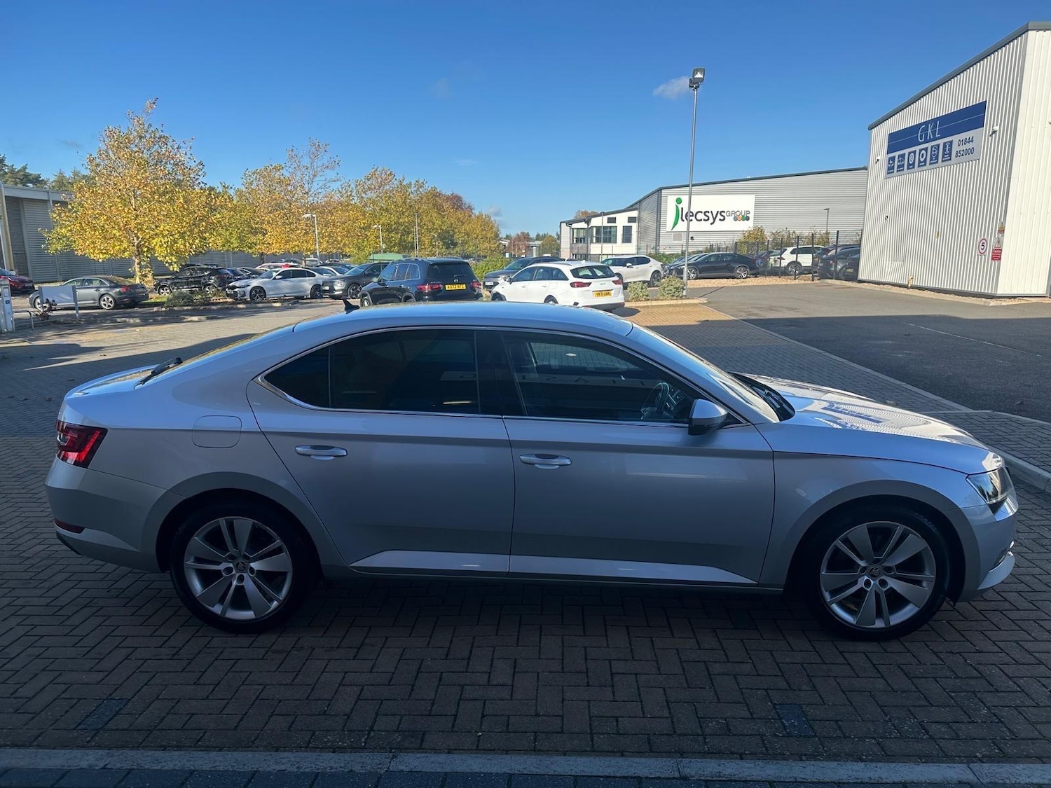 Used Skoda Superb 2019 for sale - 76370478: Photo 14