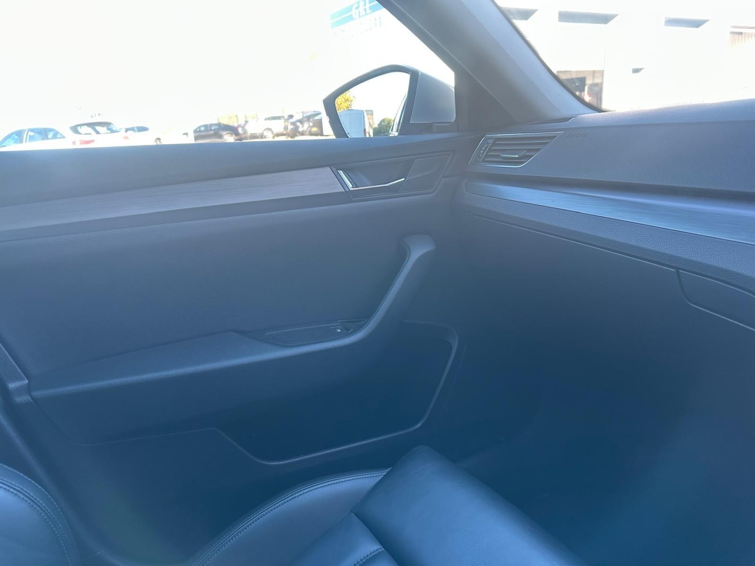 Used Skoda Superb 2019 for sale - 76370478: Photo 23