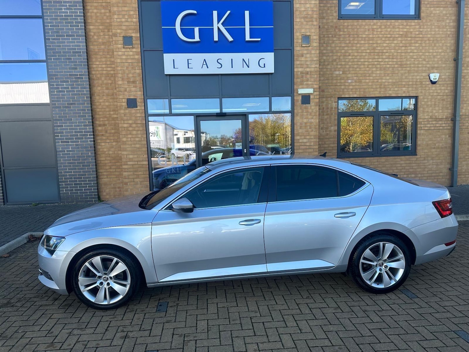 Used Skoda Superb 2019 for sale - 76370478: Photo 5