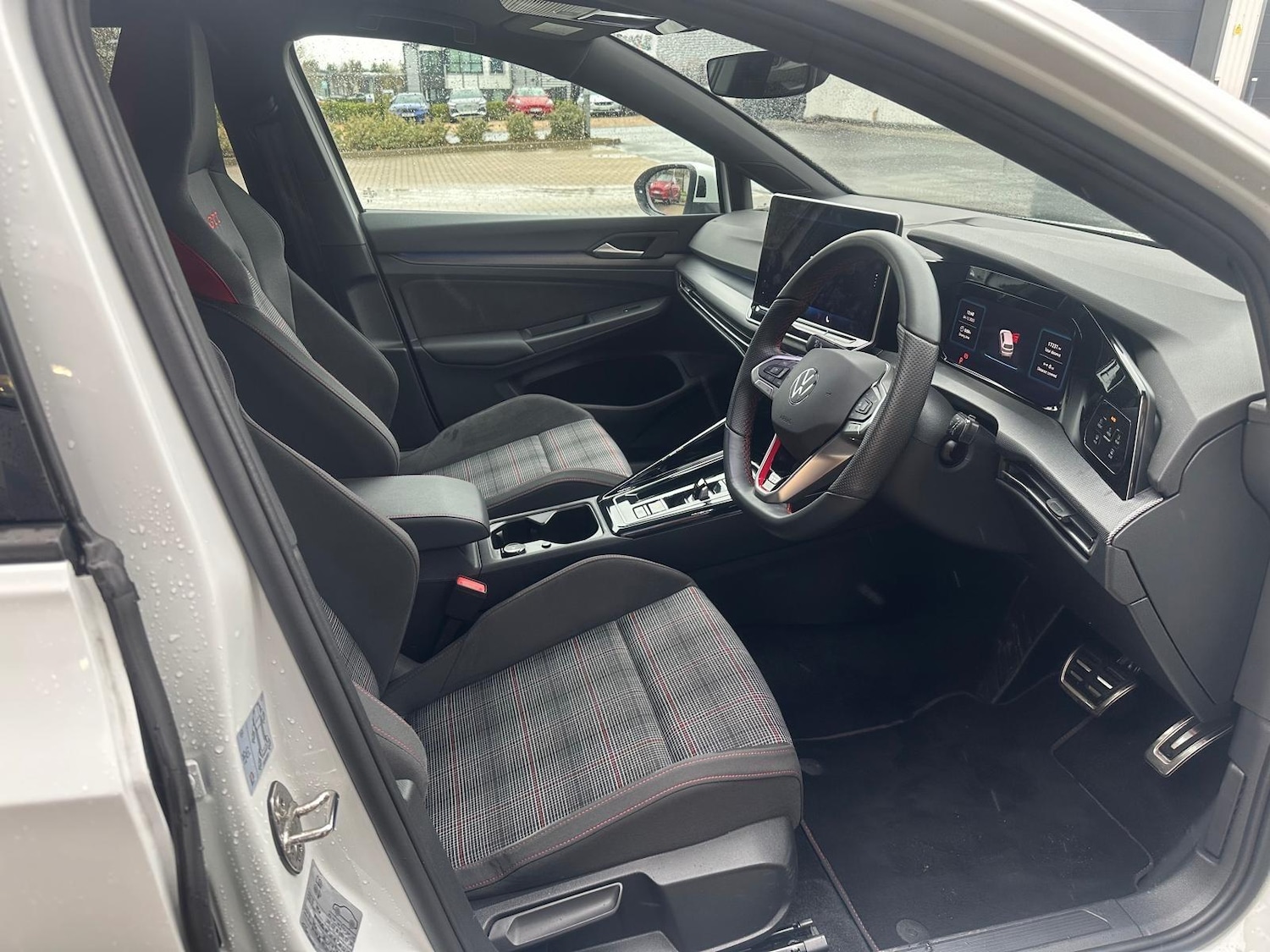 Used Volkswagen Golf 2024 for sale - 76832285: Photo 11