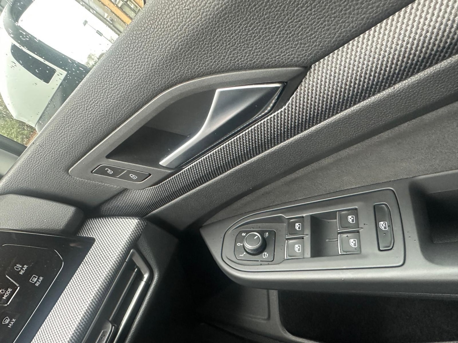 Used Volkswagen Golf 2024 for sale - 76832285: Photo 14