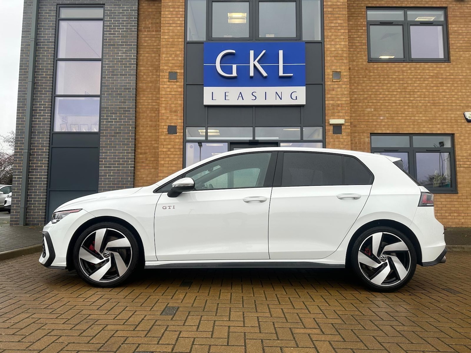 Used Volkswagen Golf 2024 for sale - 76832285: Photo 31