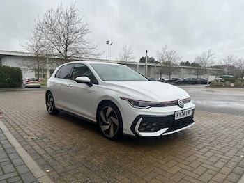 Used Volkswagen Golf 2024 for sale - 76832285: Photo