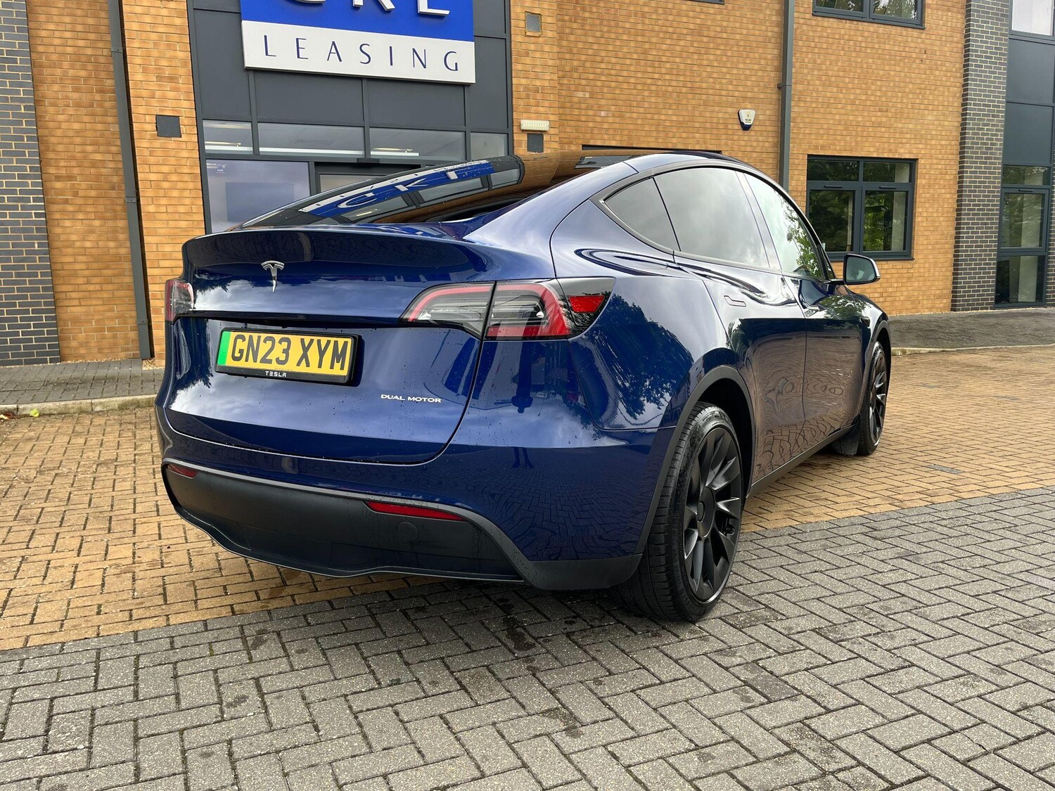 Used Tesla Model Y 2023 for sale - 76585463: Photo 10