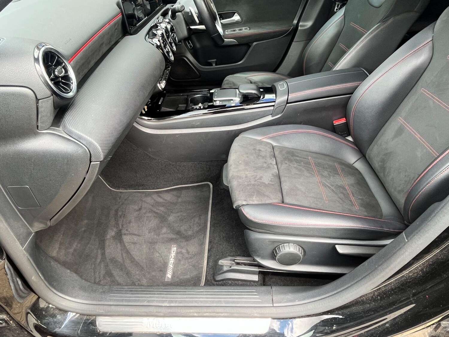 Used Mercedes-Benz A-Class 2021 for sale - 76688731: Photo 37