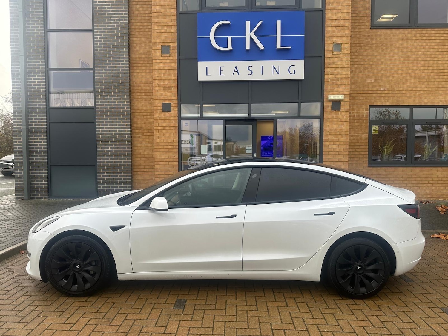 Used Tesla Model 3 2020 for sale - 76512433: Photo 6