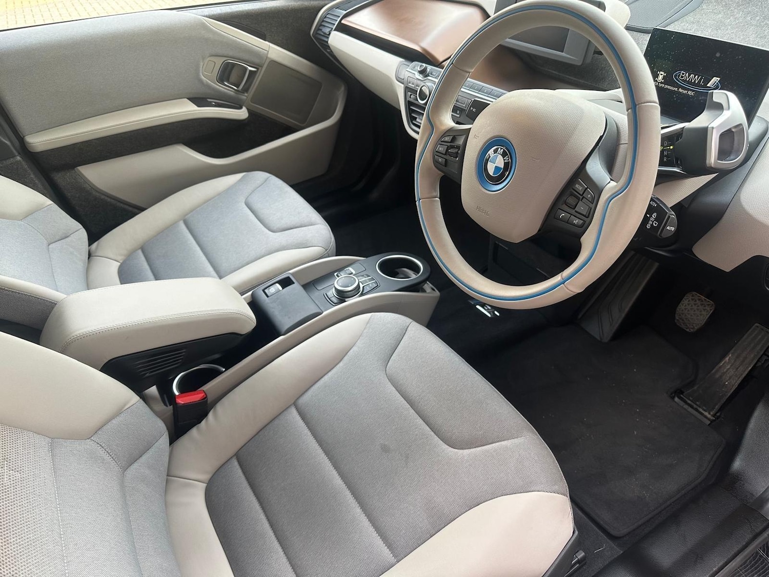 Used BMW i3 2022 for sale - 76645166: Photo 23