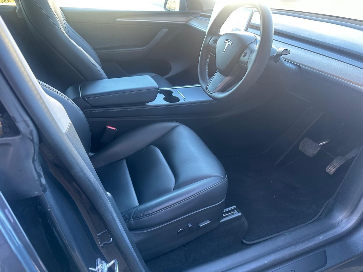 Used Tesla Model Y 2022 for sale - 76801117: Photo 24