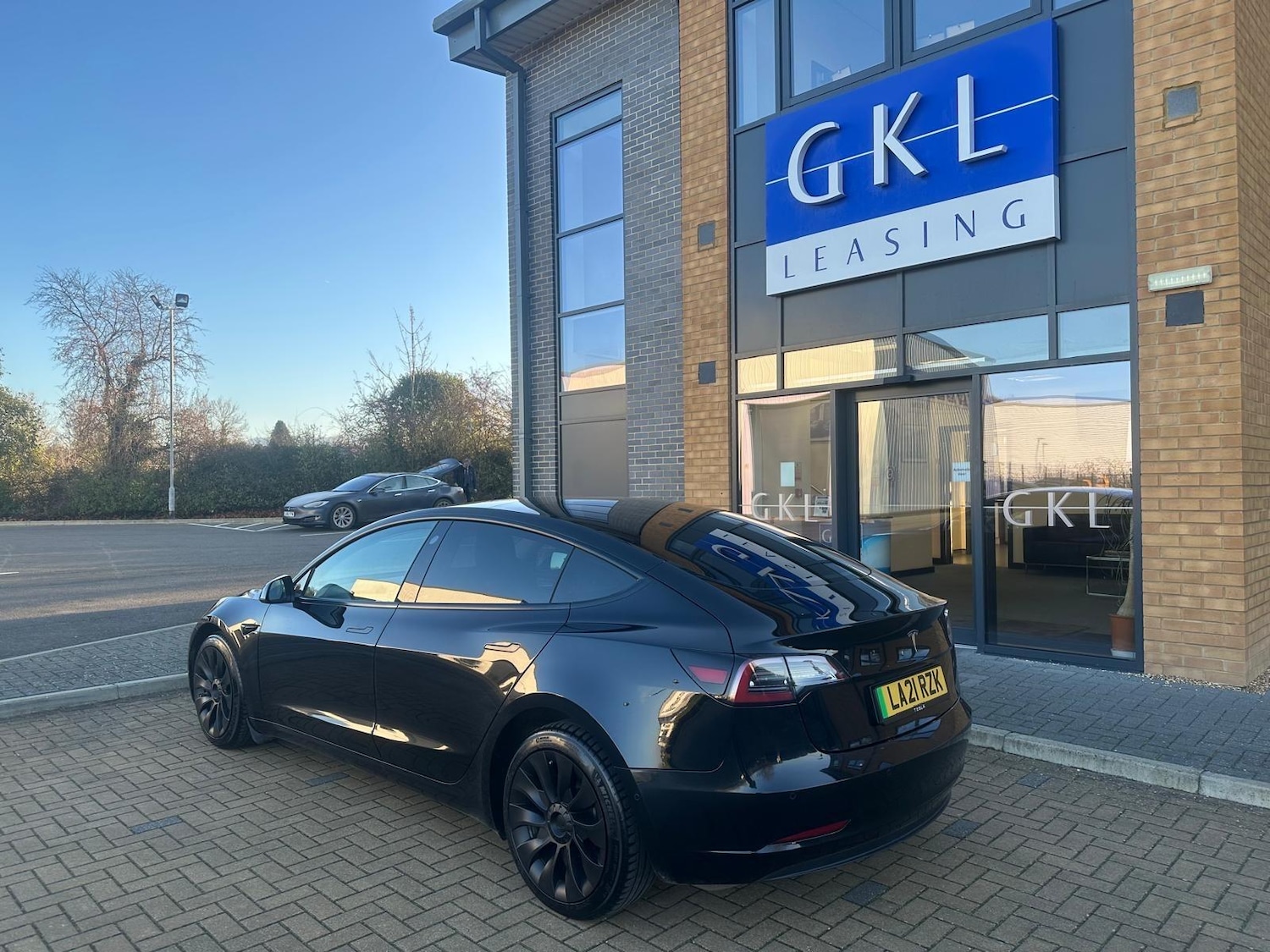 Used Tesla Model 3 2021 for sale - 76657308: Photo 10