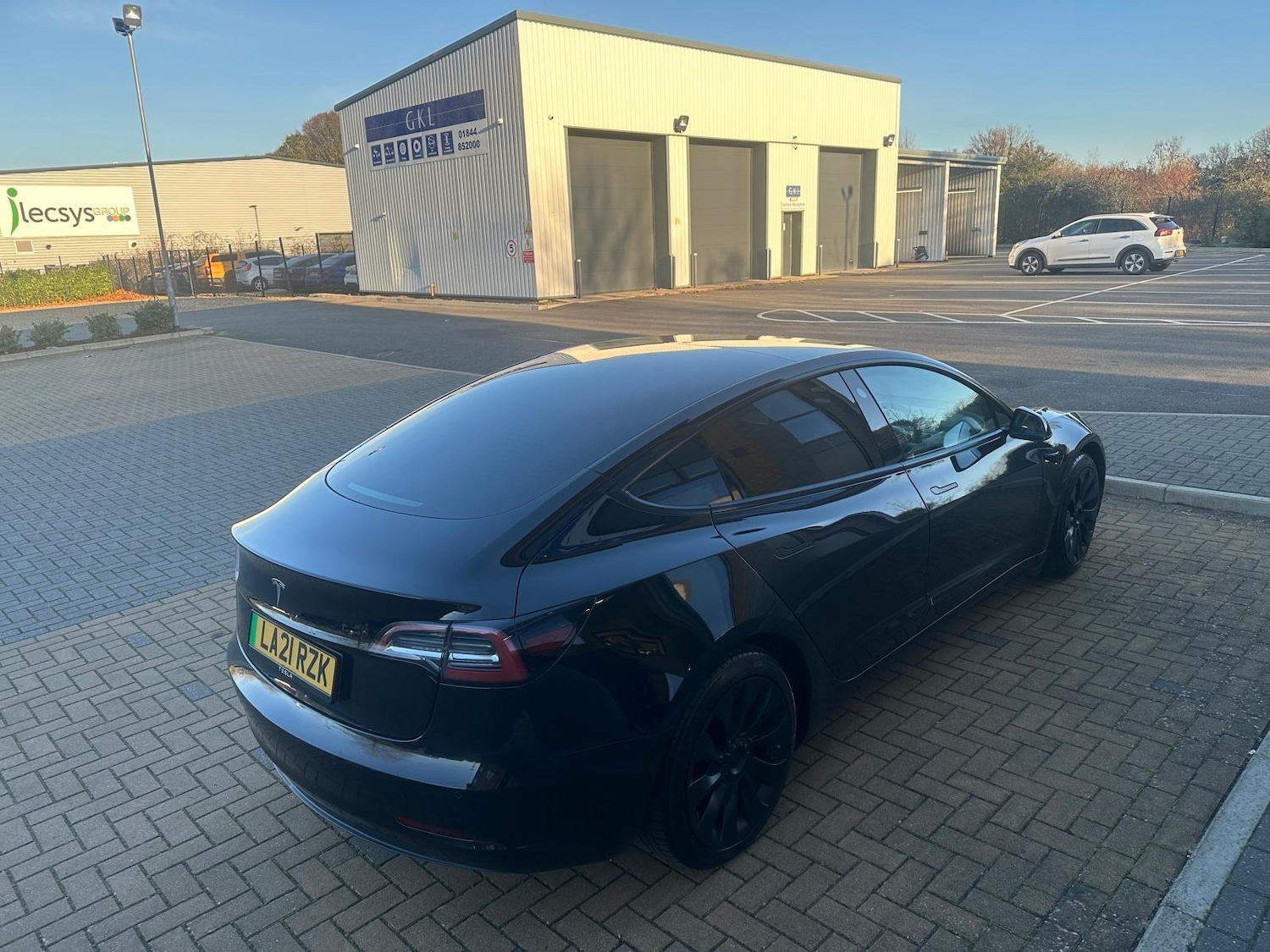 Used Tesla Model 3 2021 for sale - 76657308: Photo 13