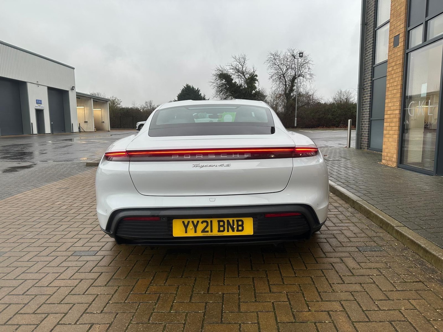 Used Porsche Taycan 2021 for sale - 76964348: Photo 12