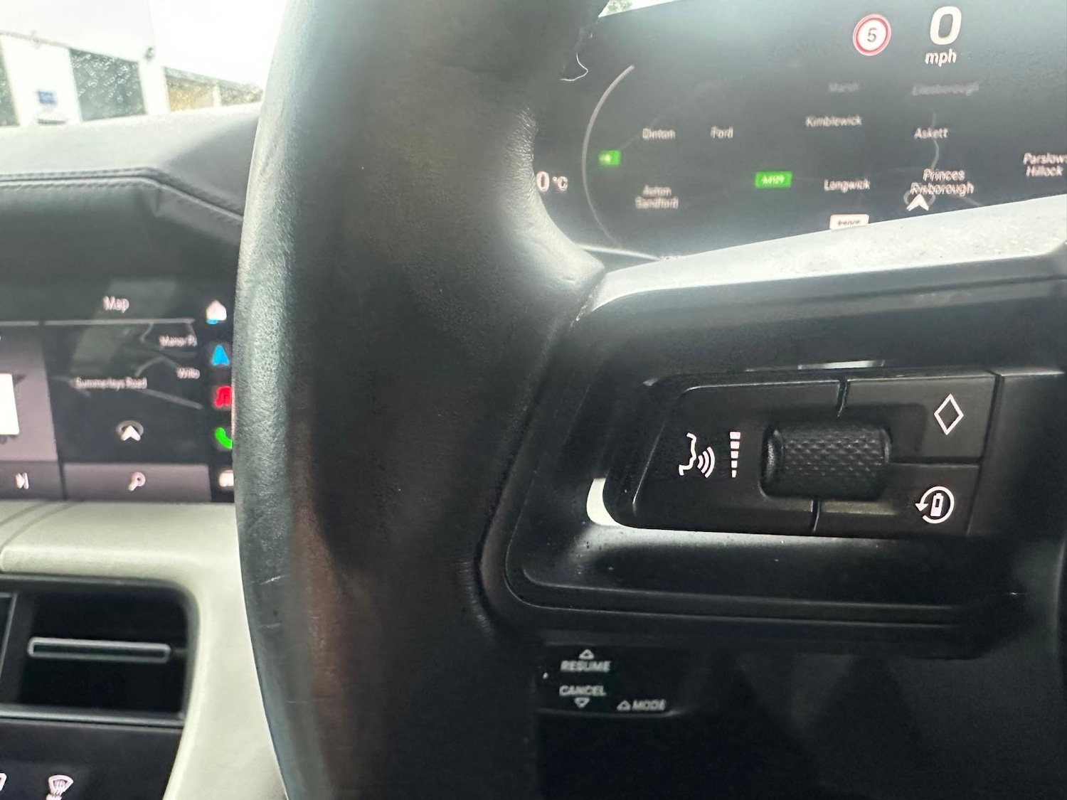 Used Porsche Taycan 2021 for sale - 76964348: Photo 20