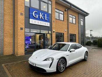 Used Porsche Taycan 2021 for sale - 76964348: Photo