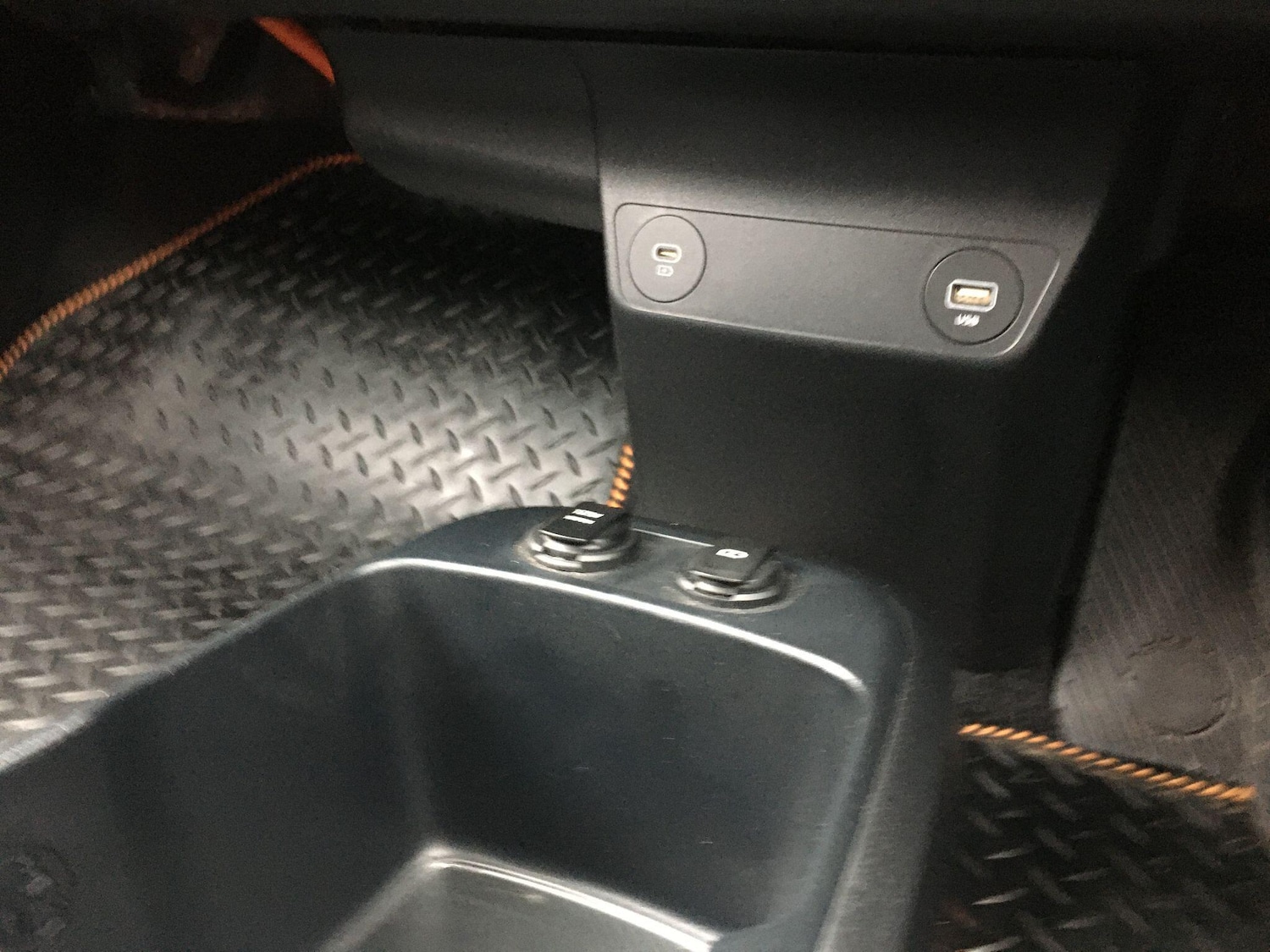 Used Kia EV6 2022 for sale - 76336945: Photo 29